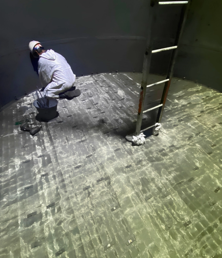 Industrial Tank Cleaning
